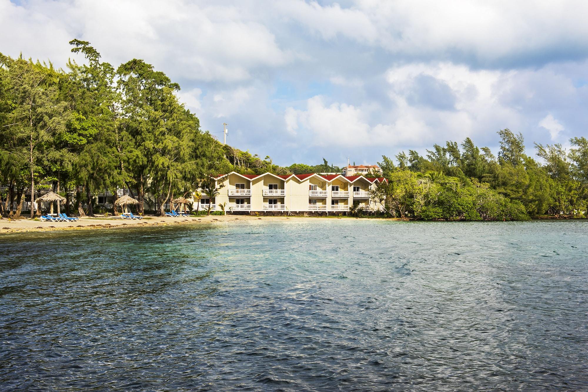 Fantasy Island Beach Resort And Marina First Bight Bagian luar foto