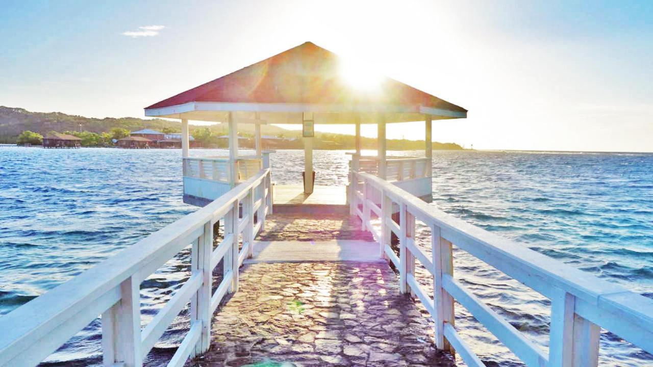 Fantasy Island Beach Resort And Marina First Bight Bagian luar foto