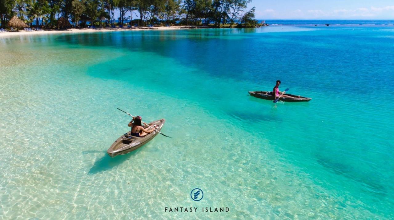 Fantasy Island Beach Resort And Marina First Bight Bagian luar foto