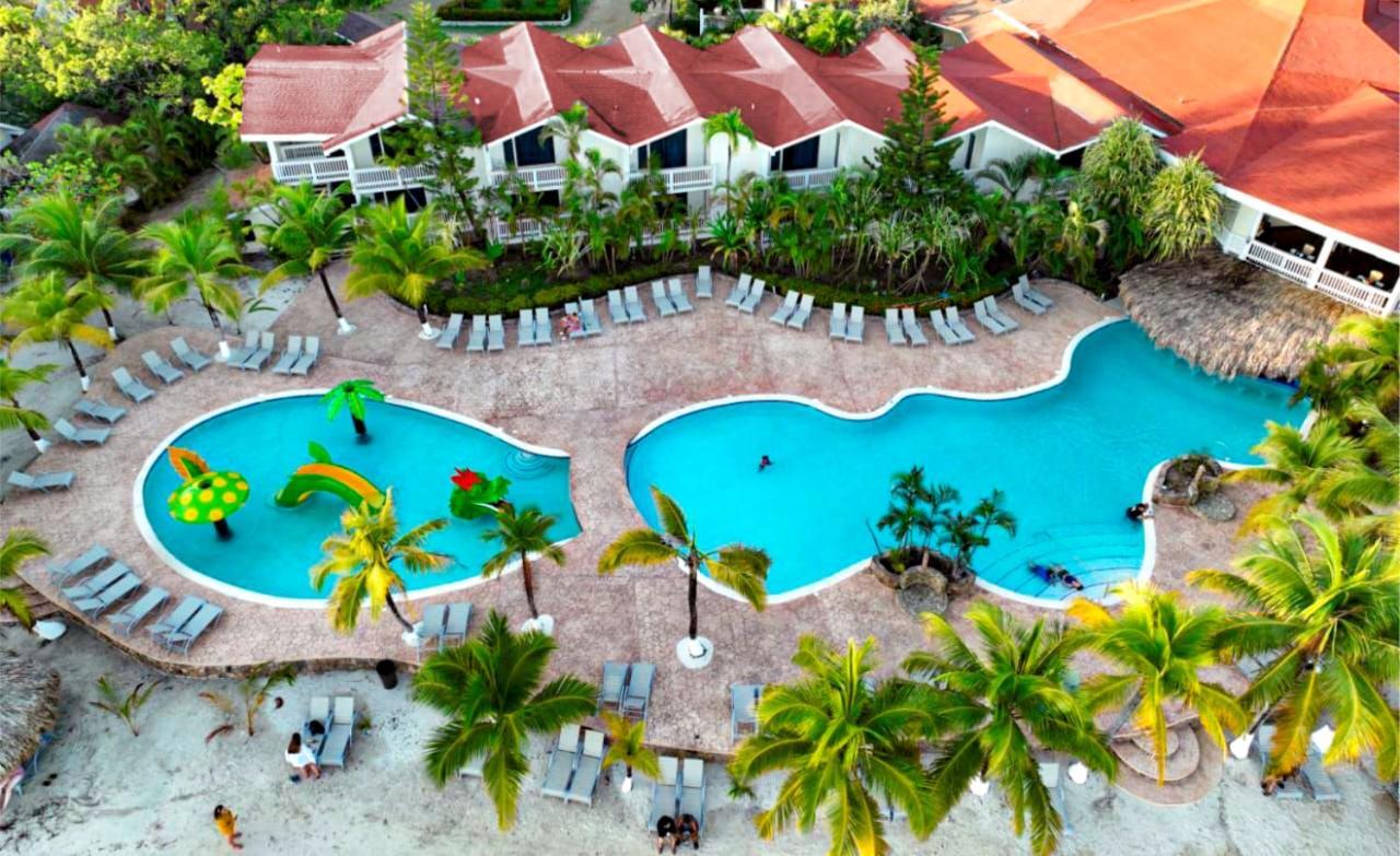 Fantasy Island Beach Resort And Marina First Bight Bagian luar foto
